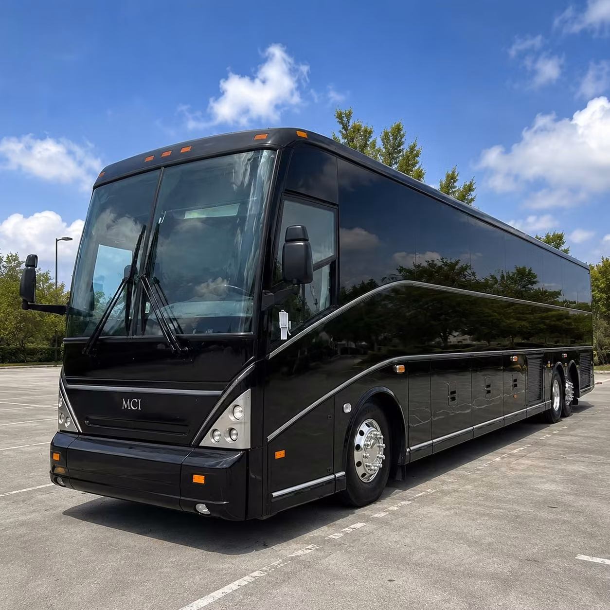 charter buses and minibuses for large killeen prom groups